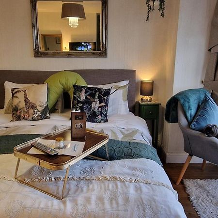 The Ocean Guest House Уэймут Экстерьер фото